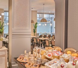 Desayuno buffet  Vincci Palace Valencia