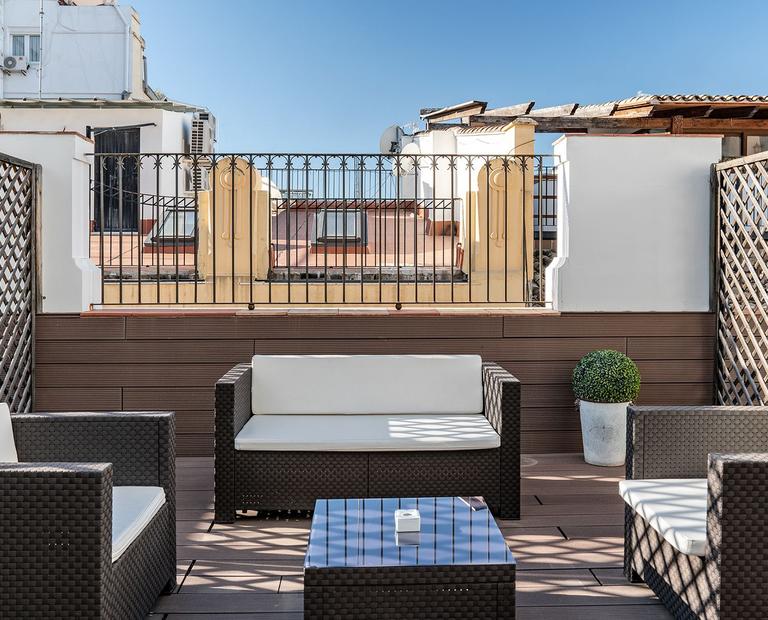 HABITACIÓN DELUXE Vincci Palace 4* Valencia HABITACIÓN DELUXE Vincci Palace 4* Valencia